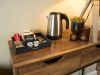 Kensington Sachet Holder