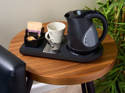 Middleton Sachet Holder